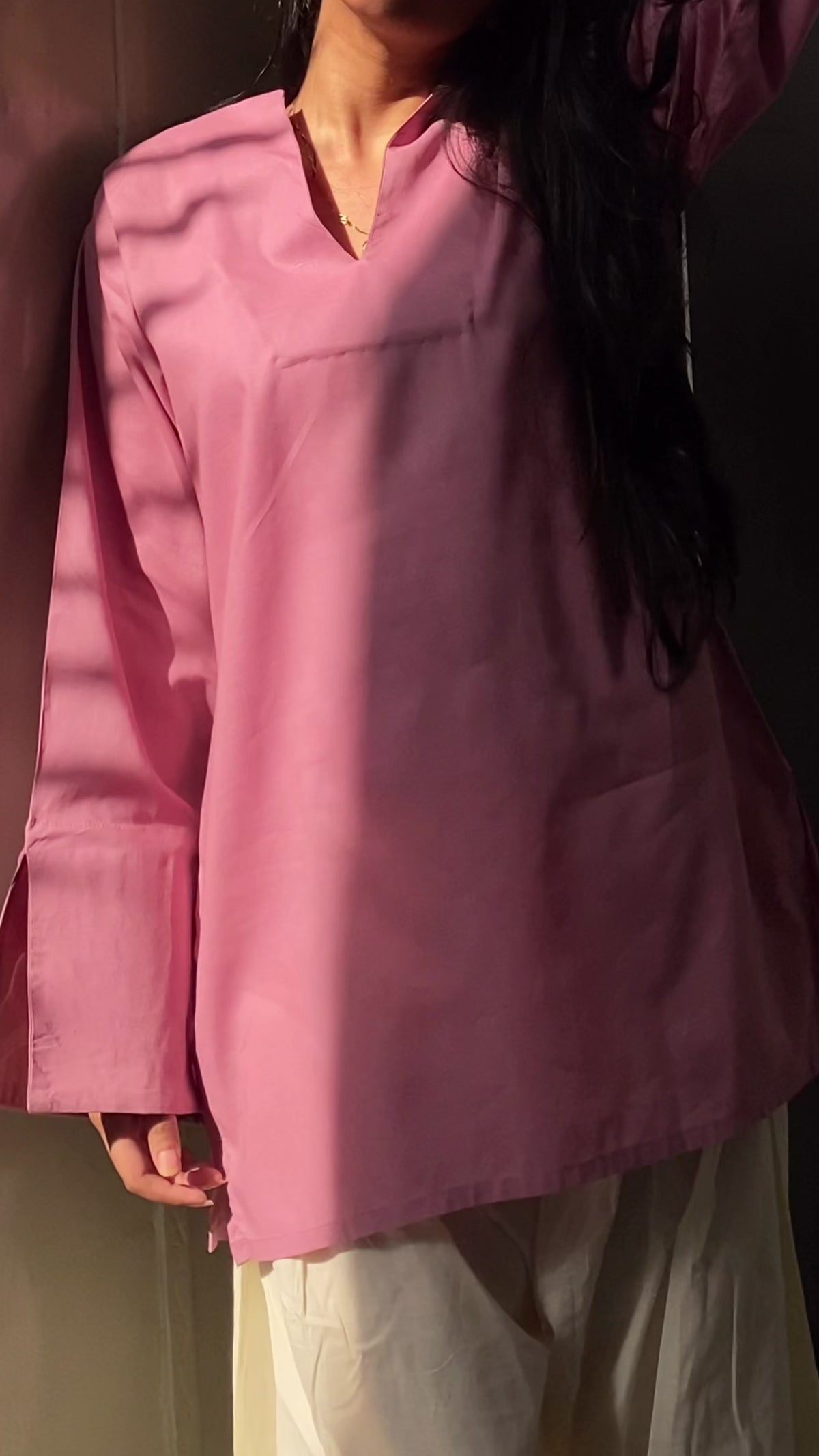 Gulabi Kurti